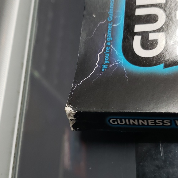 Guinness World Record Books Gamer's Edition Bundle of 3. 2014, 2015 and 2016 - Picture 4 of 8